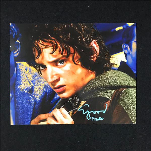ELIJAH WOOD SIGNED INSCRIBED "FRODO" LORD OF THE RINGS 8X10 PHOTO WWOC COA