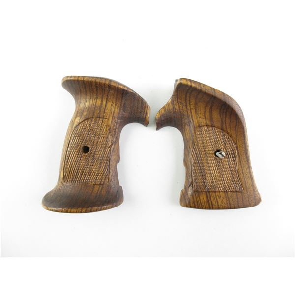 COLT PYTHON REVOLVER GRIPS