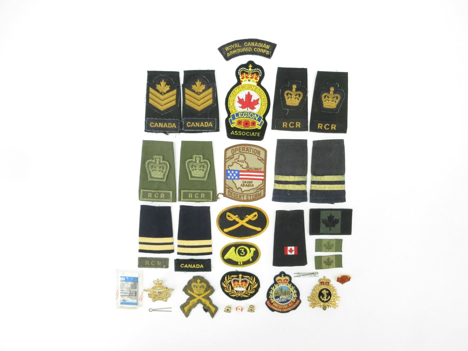 Canadian Army Ranks In Order ASSORTED CANADIAN / U.S. MILITARY BADGE AND RANK EPAULETTE LOT ...