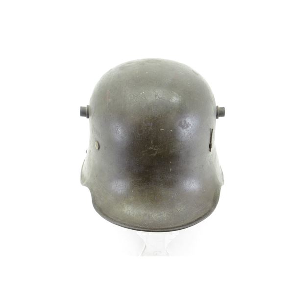 WWI GERMAN M16 HELMET