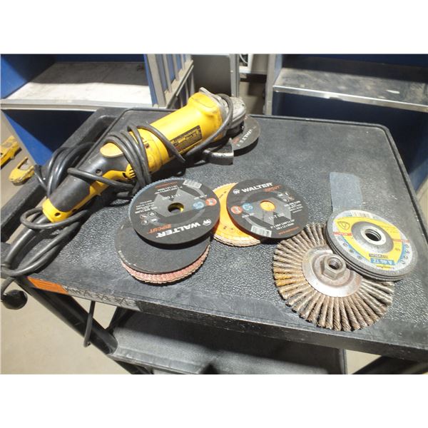 Dewalt Grinder w/  11 Assorted Disc's