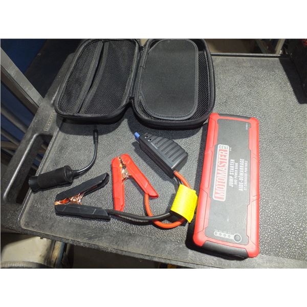 Motomaster Jump Starter / Power Bank