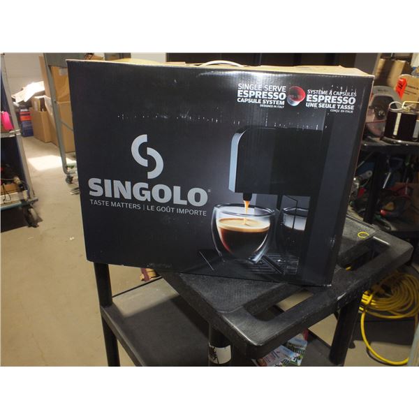 2 Singalo Expresso Machines