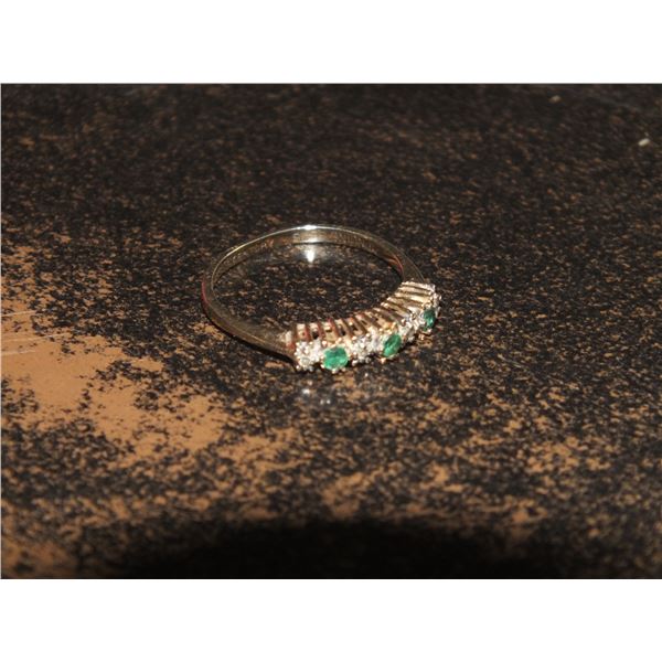 Ladies 10k Gold Ring