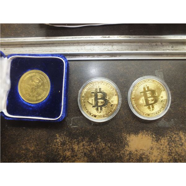 Coins / Tokens & Pokémon Cards