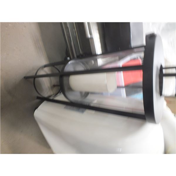 Fake Plant & Candle Light