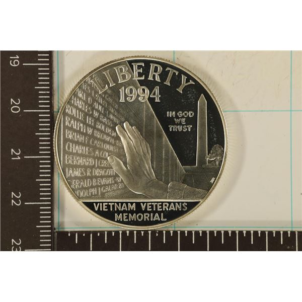 1994-P VIETNAM VETERANS MEMORIAL US SILVER DOLLAR