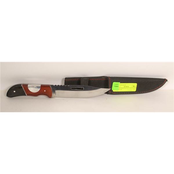 LARGE SERRATED HUNTING KNIFE W SHEATH