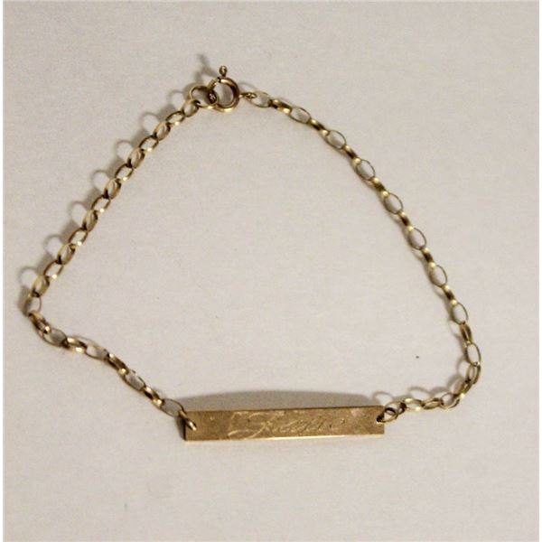 9KT YELLOW GOLD BRACELET W JULIA NAME
