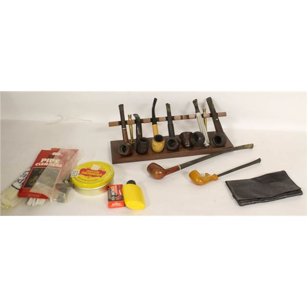 ASSTD ANTIQUE SMOKING PIPES W STAND ETC