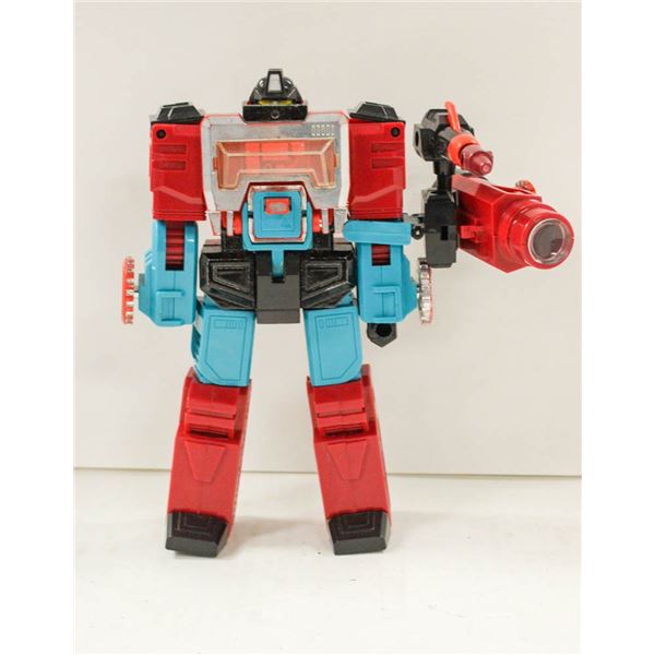 1985 G1 TRANSFORMER PRECEPTOR W GUNS