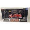 Image 1 : NIB ROAD SIGNATURES 1:24 SCALE 1941 GMC FIRE TRUCK