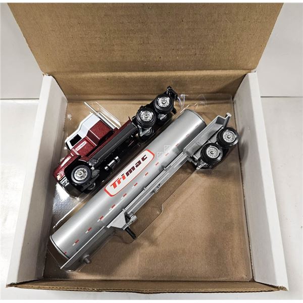 NIB WINROSS 1:64 SCALE TRIMAC SEMI & TANDEM