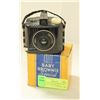 Image 1 : 1950'S KODAK "BABY BROWNEE" CAMERA IN ORIGINAL