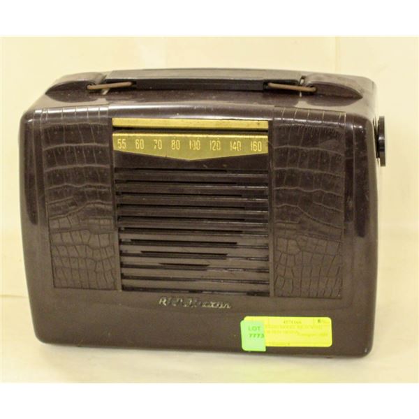 RCA RADIO MODEL BX-55 WITH GATOR SKIN DESIGN