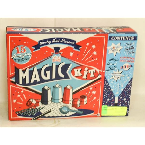LUCK LAD MAGIC KIT - CIB