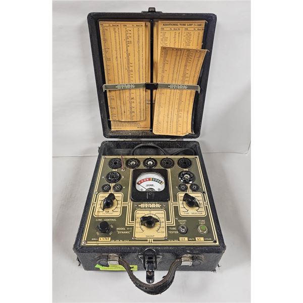 1940S PORTABLE TUBE TESTER IN CASE