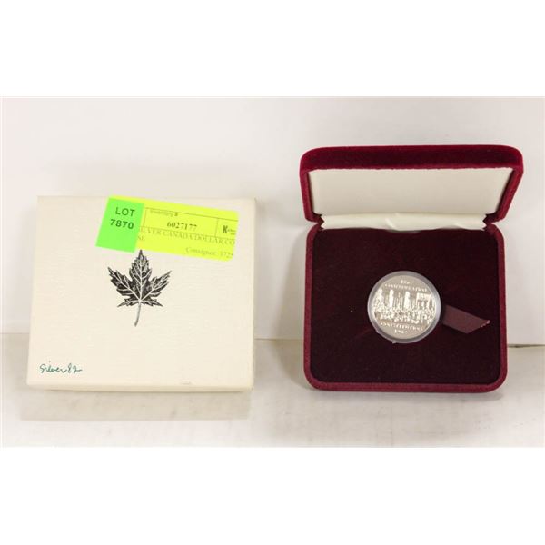 1982 SILVER CANADA DOLLAR COIN W CASE