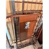 Image 2 : Simmons Limited Metal Crib