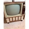 Image 2 : RCA Victor Deluxe TV