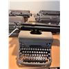 Image 2 : Vintage Typewriters
