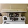 Image 2 : Vintage Moffat Stove