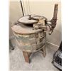 Image 1 : Red Star Wooden Washing Machine