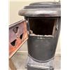 Image 3 : Empire No. C4A Stove with Summer Grill