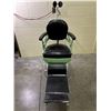 Image 1 : Dentist Chair