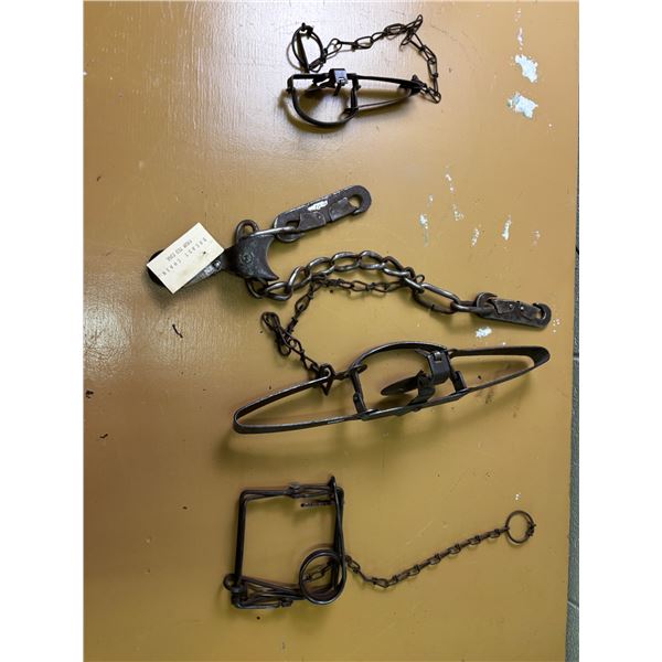 Vintage Traps