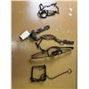 Image 1 : Vintage Traps
