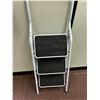 Image 3 : Folding Step Stool