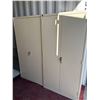 Image 2 : 2 Metal Storage Cabinets
