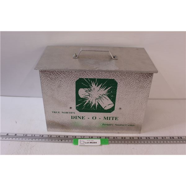 True North Portable Smoker/Cooker 12.5" x 9" x 7"