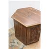Image 2 : * Hexagonal End Table w/Drawers - 23" x 20" - Some Wear