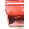Image 4 : * Waterloo Red Tool Box On Castors - 22" x 12" x 32"