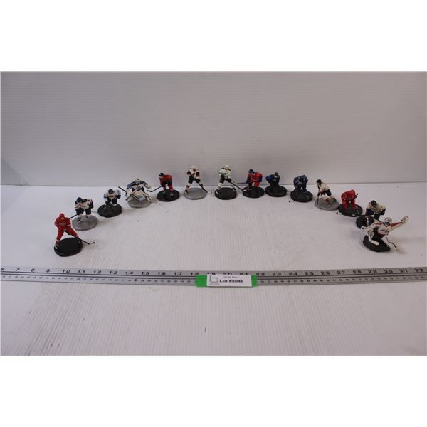 (14) NHL Figurines - Assorted