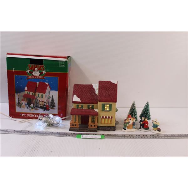 Santa's Trim Shoppe 6-Piece Porcelain Christmas Set & Battery Operated Christmas Lights - As Is