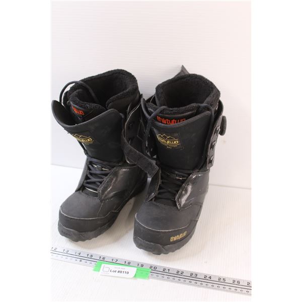 Thirty Two Size 7 Snowboard Boots