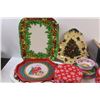 Image 4 : LED Light Projector - Currently Not Working, (2) Christmas Tins, Set of Christmas Trays, Dora The Ex