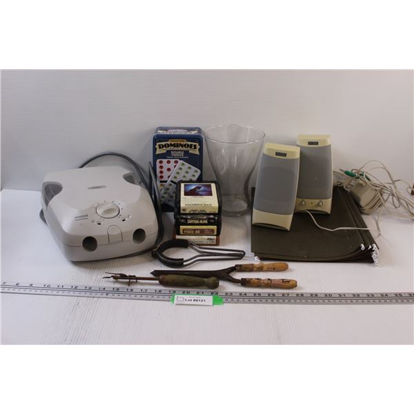 Altedc Computer Speakers w/ Cords, Glass Vase, (4) 9 Track Tapes: Johnny Cash, Binder Organizers, De