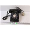Image 1 : ITT Vintage Black Desk Rotary Phone