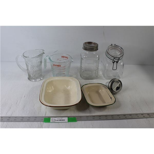 (2) Trays, (2) Glass Jars, Measuring Cup and Pitcher