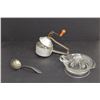 Image 1 : Glass Lemon and Orange Squeezer, Juicer, Ladle Spoon