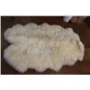 Image 1 : Sheepskin Rug/Carpet - 72" x 43"