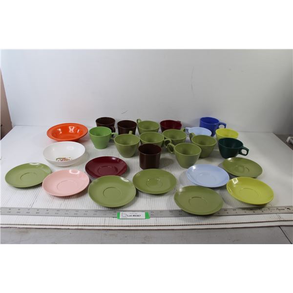 Assorted Plastic Saucers and Cups