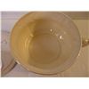 Image 4 : Vintage 1976 Arnel's 3 Pc. Chamber Pot- 3 Piece