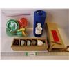 Image 1 : Ceramic Tea Cup Set, Small Dispenser and Bag of Small Plastic Containers