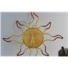 Image 4 : Wired Sun Wall Decor and Galvanized Oil Can