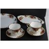 Image 6 : (2) Royal Albert "Old Country Rose" - (2) Tea Cups with Saucers, (2) Plates and (2) Serving Dishes